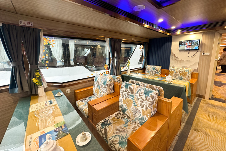 Guilin: Li River Osmanthus-Themed Cruise with Pickup Upper Deck of the Osmanthus-Themed Cruise Ship