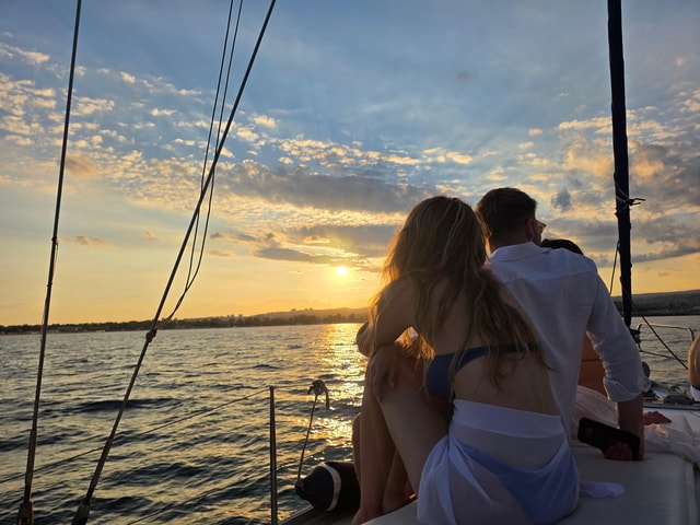 Catania: Sunset Sailing with Aperitif and Swim
