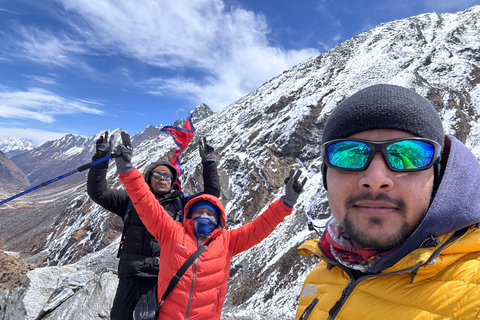 Rolwaling Valley Trek: odkryj święte jeziora przez 12 dni