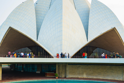 Lotus Temple Private Tour by car with Skip the line All Inclusive Lotus Temple Private Tour by car