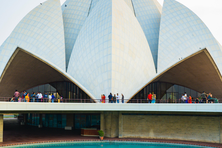 Lotus Temple Private Tour by car with Skip the line All Inclusive Lotus Temple Private Tour by car