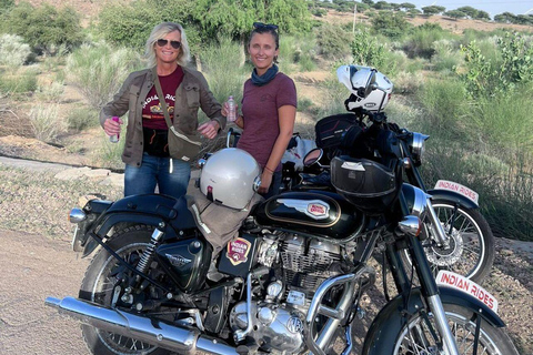 Agra: Evening Guided City Bike Tour with Hotel Pickup