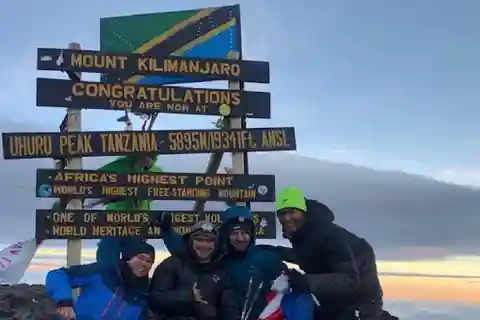 Trek Top Africa Mountain: Kilimanjaro Rota Marangu 5 dias
