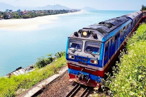 Sleeping Train Railway between Ha Noi and Sapa (Lao Cai) The route Ha Noi to Sapa (Lao Cai)