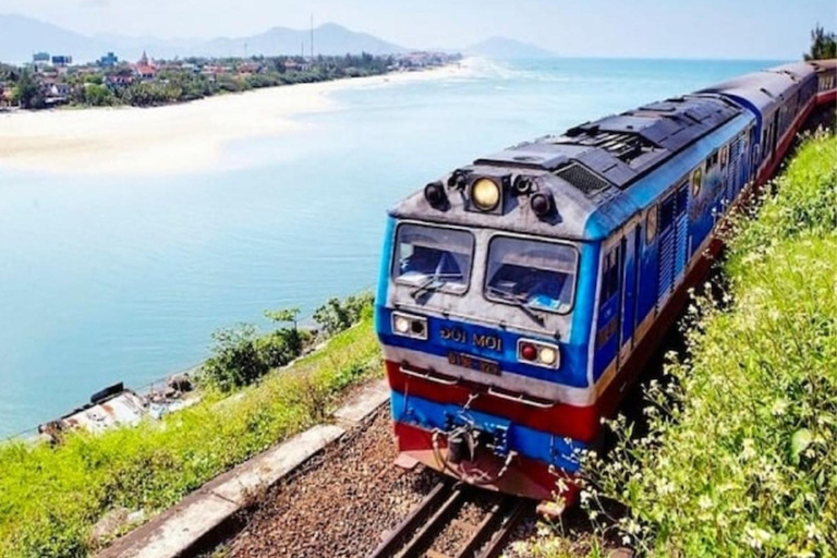 Sleeping Train Railway between Ha Noi and Sapa (Lao Cai) The route Ha Noi to Sapa (Lao Cai)
