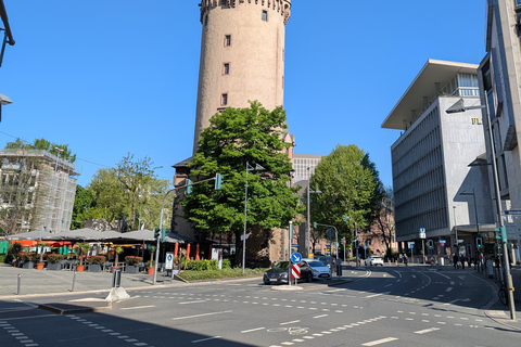 Frankfurt: Modern and Medieval walk with Local Guide