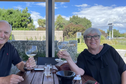 Wellington : visite privée des vignobles de Martinborough avec déjeunerWellington : visite privée du vignoble de Martinborough avec déjeuner