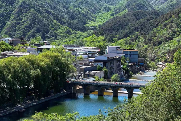 Beijing: Huanghuacheng Lakeside Great Wall Private Tour Private Day Tour