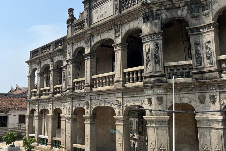 From Xiamen: Zhangzhou Tour with Mansions, Old Town & Craft Guide for other languages