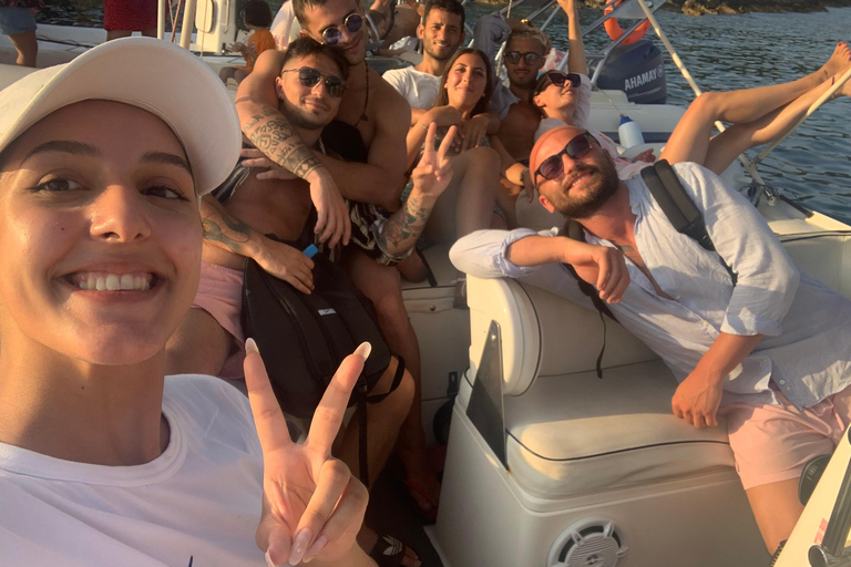 Clare: Excursión en lancha rápida por la isla de Sazan y Karaburun y buceo con tuboVerano 2026 KZ