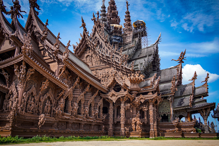 Pattaya: Guided City Tour with Sanctuary of Truth & Lunch
