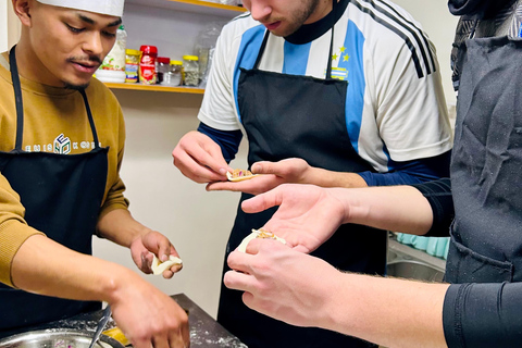 Clase de Cocina y Elaboración de Momo en Katmandú