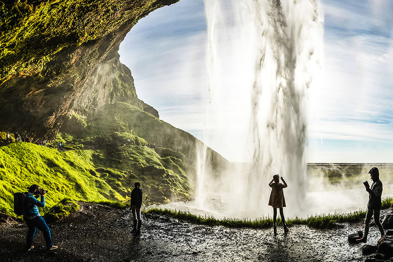 Iceland: Full-Day South Coast, Black Beach & Waterfalls Tour Group Tour with Hotel Pickup and Drop-Off