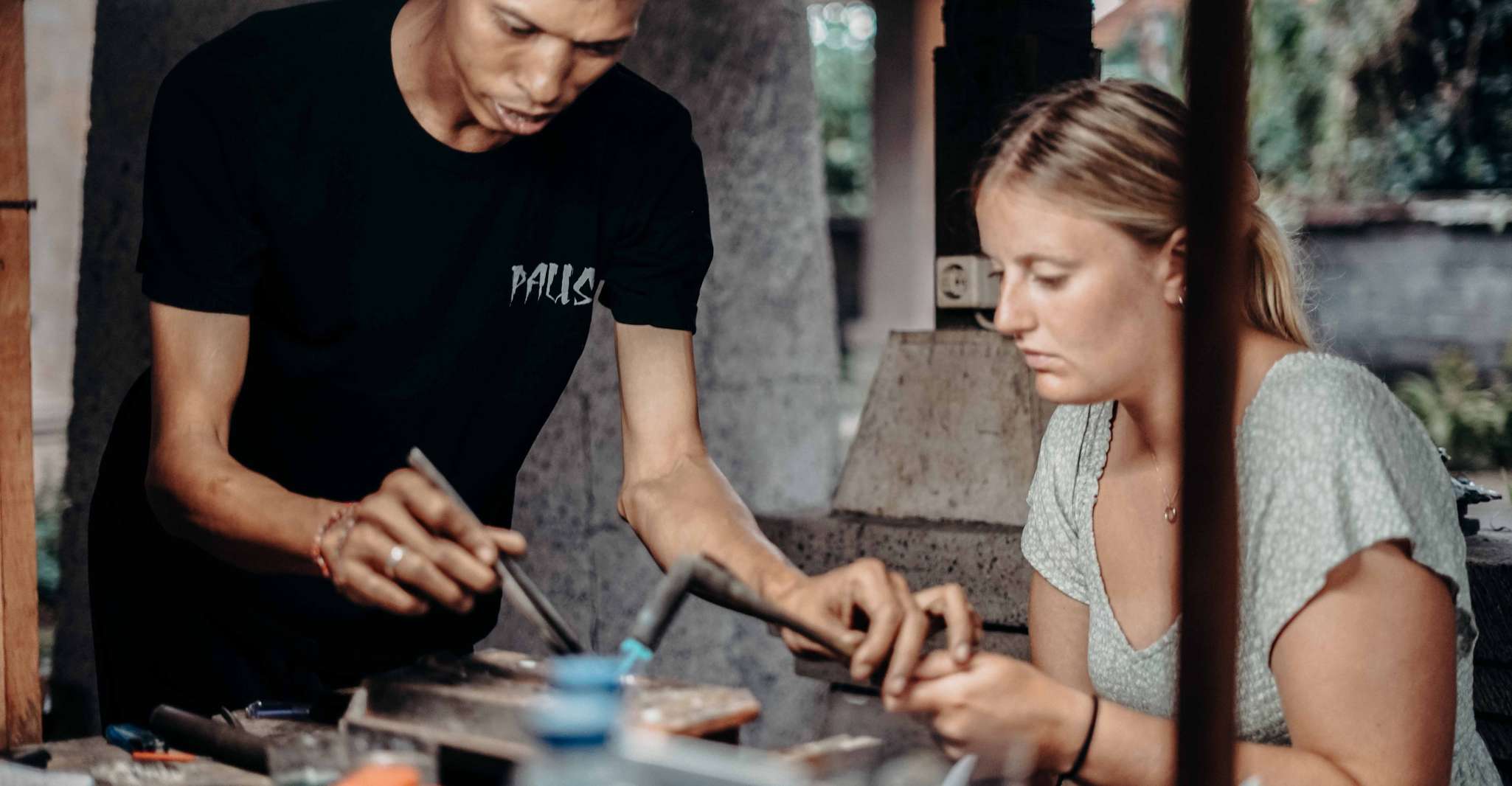 Ubud, 2 horas Haz tu propia clase de joyería de plata - Housity
