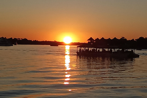 Crociera in barca al tramonto sullo Zambesi