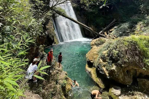 Ha Giang Loop - Na Hang Lake Boat trip 4 Days Motorbike tour Easy Rider