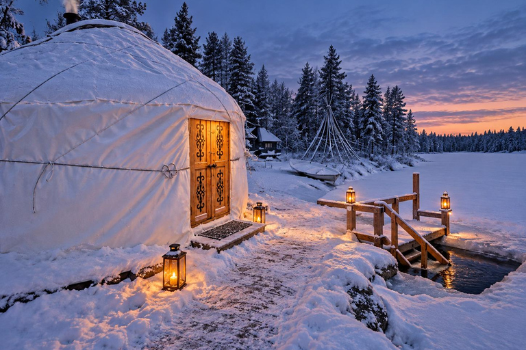 Levi: Arctic Village Evening Pass with Transfers
