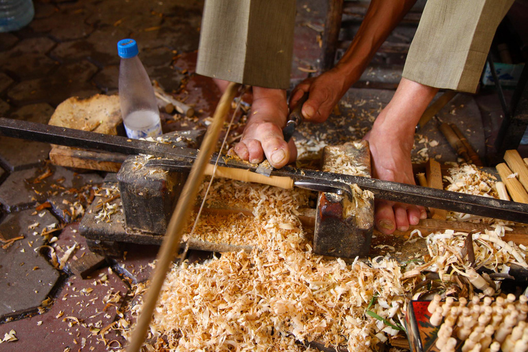 Marrakech: Ben Youssef Medersa, Le Jardin Secret & Souk Tour Private Tour in English - Meeting at Your Riad in the Medina
