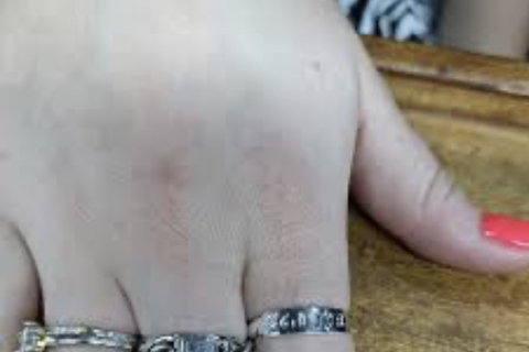 Bali: Silver Making Class and Batuan Temple Visit