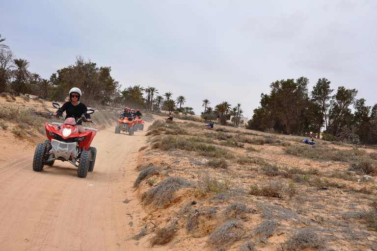 Djerba: Quad Bike Ride to the Blue Lagoon杰尔巴岛：1.5 小时四轮越野车之旅，前往蓝色泻湖