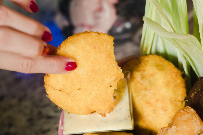 Live and feel Cartagena through its cocktails. Experience Cartagena through its cocktails