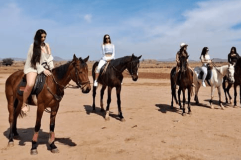 Marrakech: Excursión y Traslado a Caballo por el Desierto y la Palmeraie