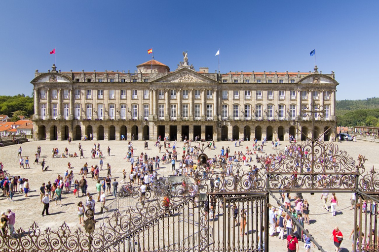 Porto: Santiago de Compostela Tour & Exclusive E-Book