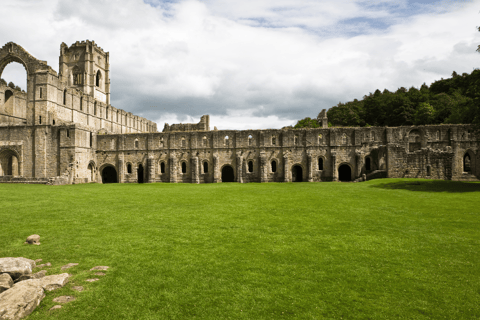 Recorrido en coche por el Parque Nacional de Yorkshire Dales con una APP