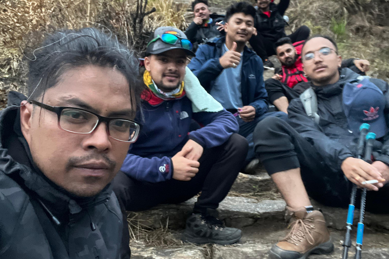 Rolwaling Valley Trek: odkryj święte jeziora przez 12 dni