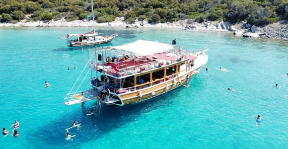 From Bodrum: Orak Island Boat Trip with Swim Stops and Lunch