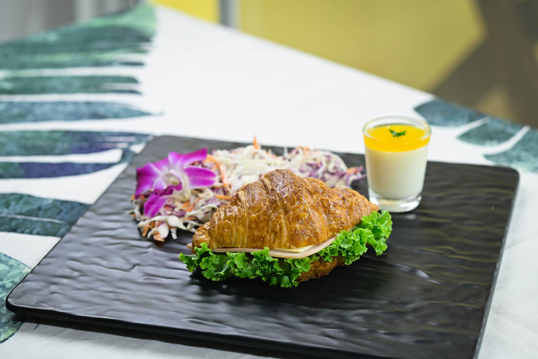 Similan Catamaran Small Group Day Tour From Phuket/Khao Lak