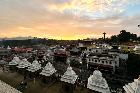 Kathmandu: Golden Hour at Pashupatinath Temple