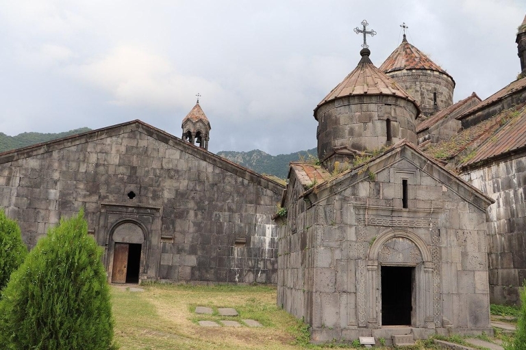 Von Tiflis nach Armenien: Kreuzungen des Erbes