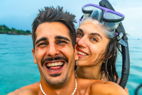 Rosario Islands from Cartagena: Catamaran, Snorkeling, and All-Inclusive 5 Rosario Islands from Cartagena: Catamaran, Snorkeling, and All-Inclusive