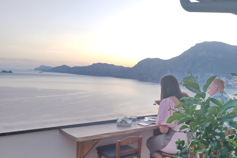 Praiano: Amalfi Coast Cooking Class with Sea View