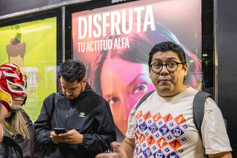 Città del Messico: esperienza di Lucha Libre con un giornalistaMartedì all'Arena Mexico