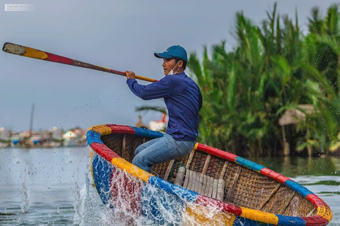 Hoi An: Passeio de barco com cesto, aula de culinária em Hangcoconut