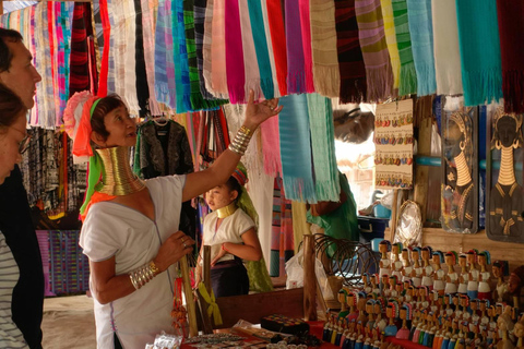 Chiang Rai:Guided Highlights Full-Day Tour-FREE LUNCH BUFFET Experience the Wonders of Chiang Rai with Free Thai Buffet