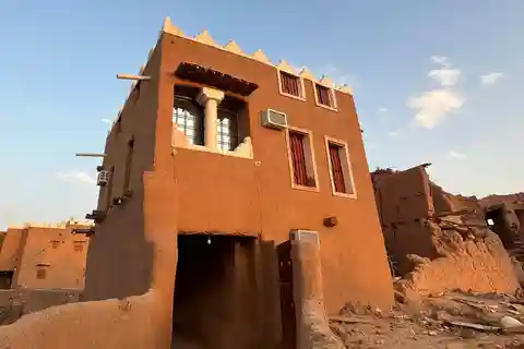 Heritage Ushaiqer Tour von Riyadh mit Abendessen