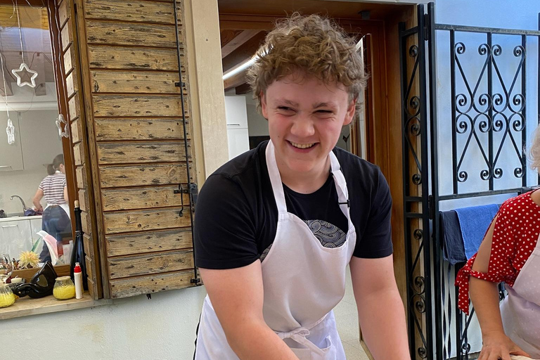 Venice: Cooking Class at Rosa’s secret garden home