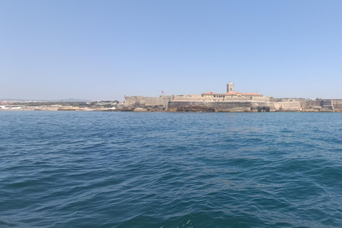 Cascais: Sunset Cruise to Lisbon with Open Bar