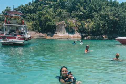 Paraty : Une expérience exclusive lors d'une visite privée en bateau à moteur