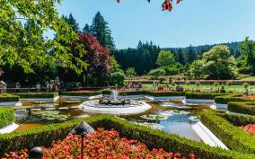 Vancouver: Victoria, Gulf Islands Cruise, & Butchart Gardens
