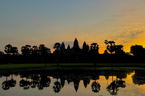 Visite en petit groupe au lever du soleil sur Angkor Wat à Siem Reap