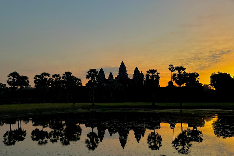 Visite en petit groupe au lever du soleil sur Angkor Wat à Siem Reap