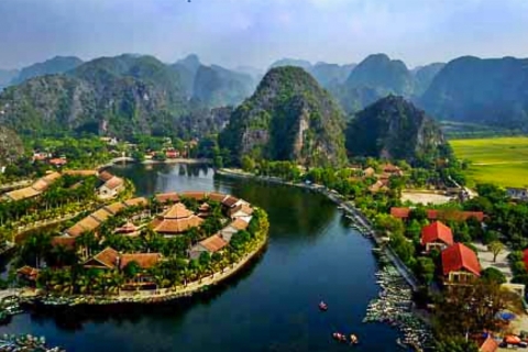 Hanoi : une journée à Tam Coc, Hoa Lu et aux grottes de MuaVisite privée