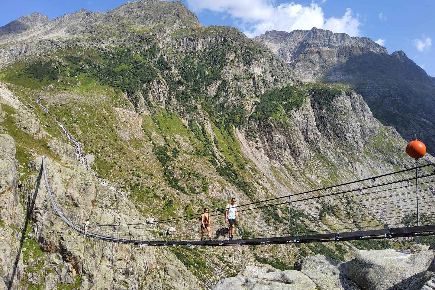 Zurich Day Trip: Trift, Spectacular Suspension Bridge