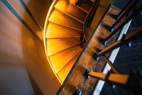 Cocktails lessons in Speakeasy