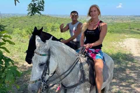 Ecoaventura en el campo a caballo cerca de Cartagena