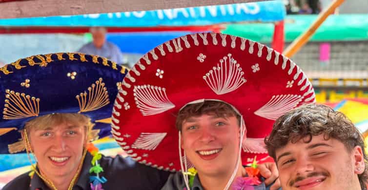 Mexico City: Xochimilco Boat Party with Unlimited Drinks photo 4